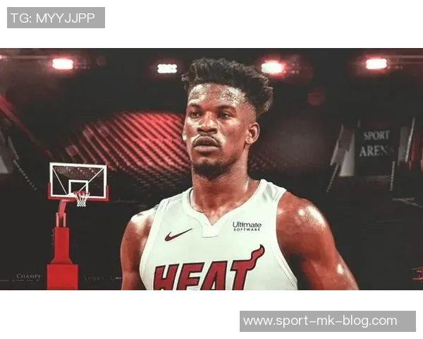 巴特勒半场表现抢眼15分钟内高效贡献8分3助攻3前场板展现杀伤力